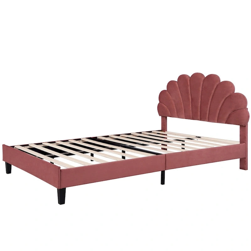 Lit plateforme tapissé avec tête de lit en velours à motif floral, grand lit