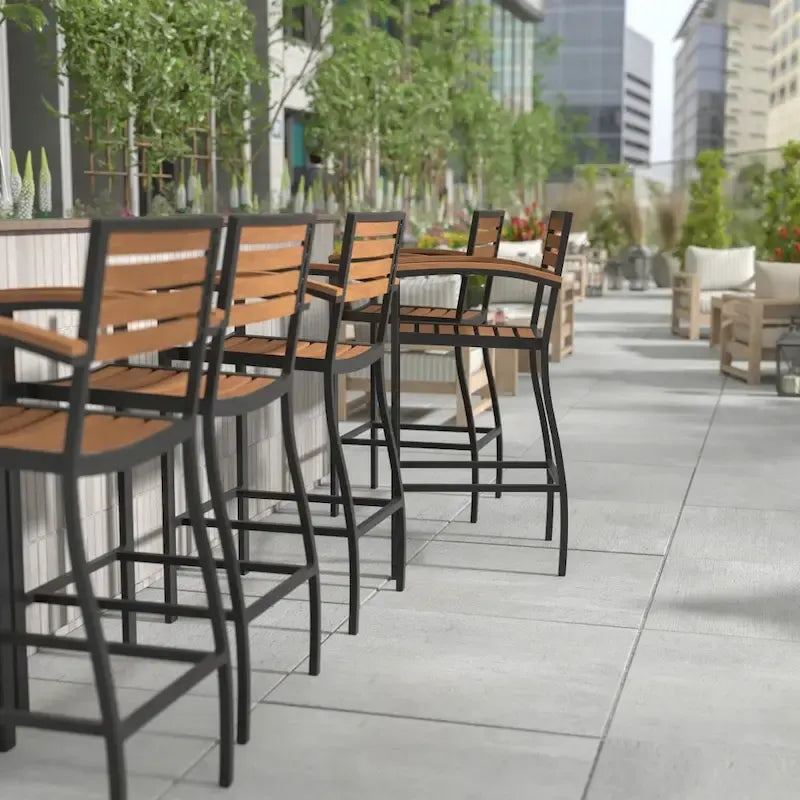 Tabouret de bar d'extérieur tous temps avec accoudoirs