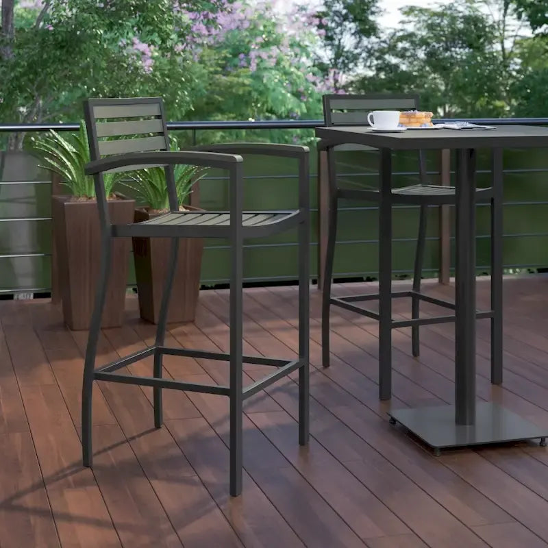 Tabouret de bar d'extérieur tous temps avec accoudoirs