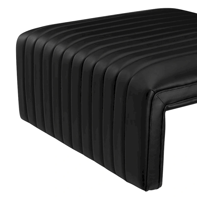 Table basse fer à cheval avec capitonnage cannelé